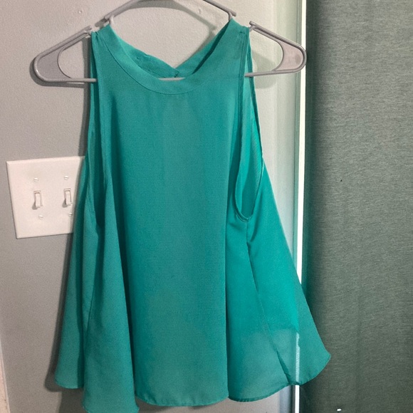 Open back tank - Picture 1 of 2